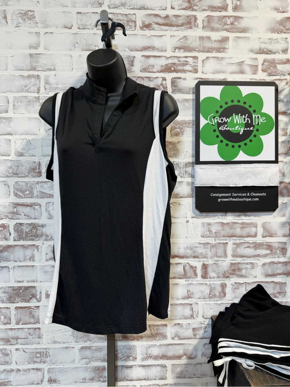 Callaway Black and White Sleeveless Golf Polo